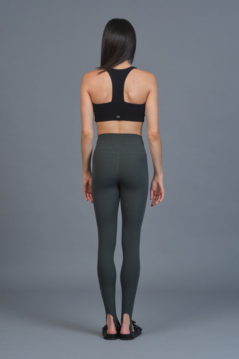 River HW Airweight Stirrup Militar