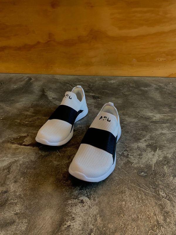 APL White /Black Strap